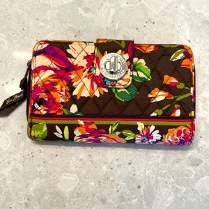 Vera Bradley wallet